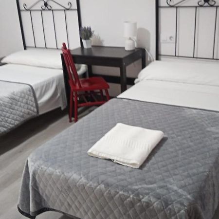 Hostal San Cristobal - Pontedeume ภายนอก รูปภาพ