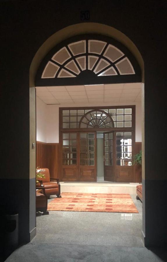 Hostal San Cristobal - Pontedeume ภายนอก รูปภาพ