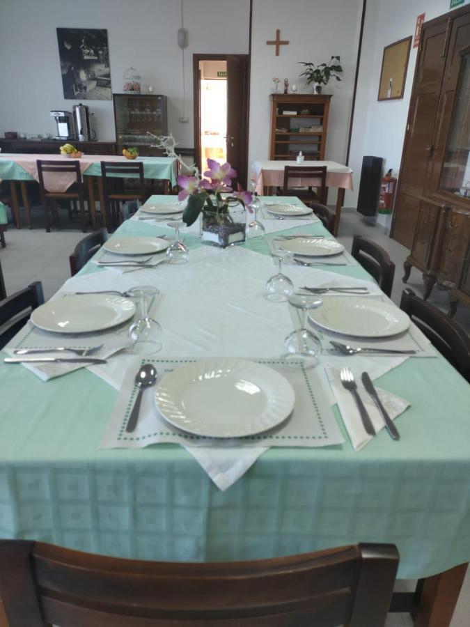 Hostal San Cristobal - Pontedeume ภายนอก รูปภาพ