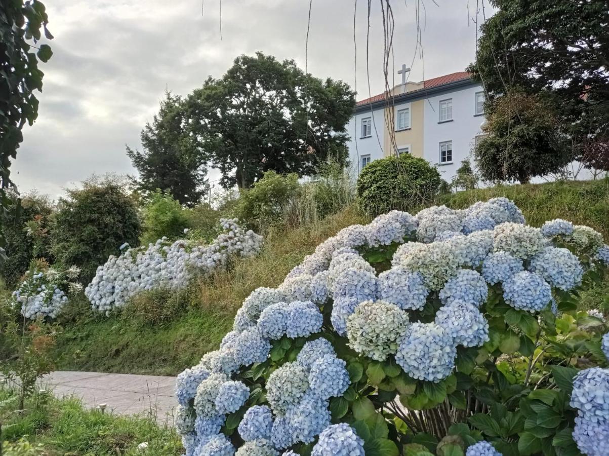 Hostal San Cristobal - Pontedeume ภายนอก รูปภาพ