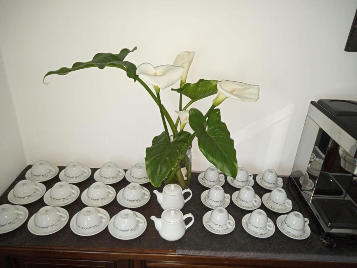 Hostal San Cristobal - Pontedeume ภายนอก รูปภาพ