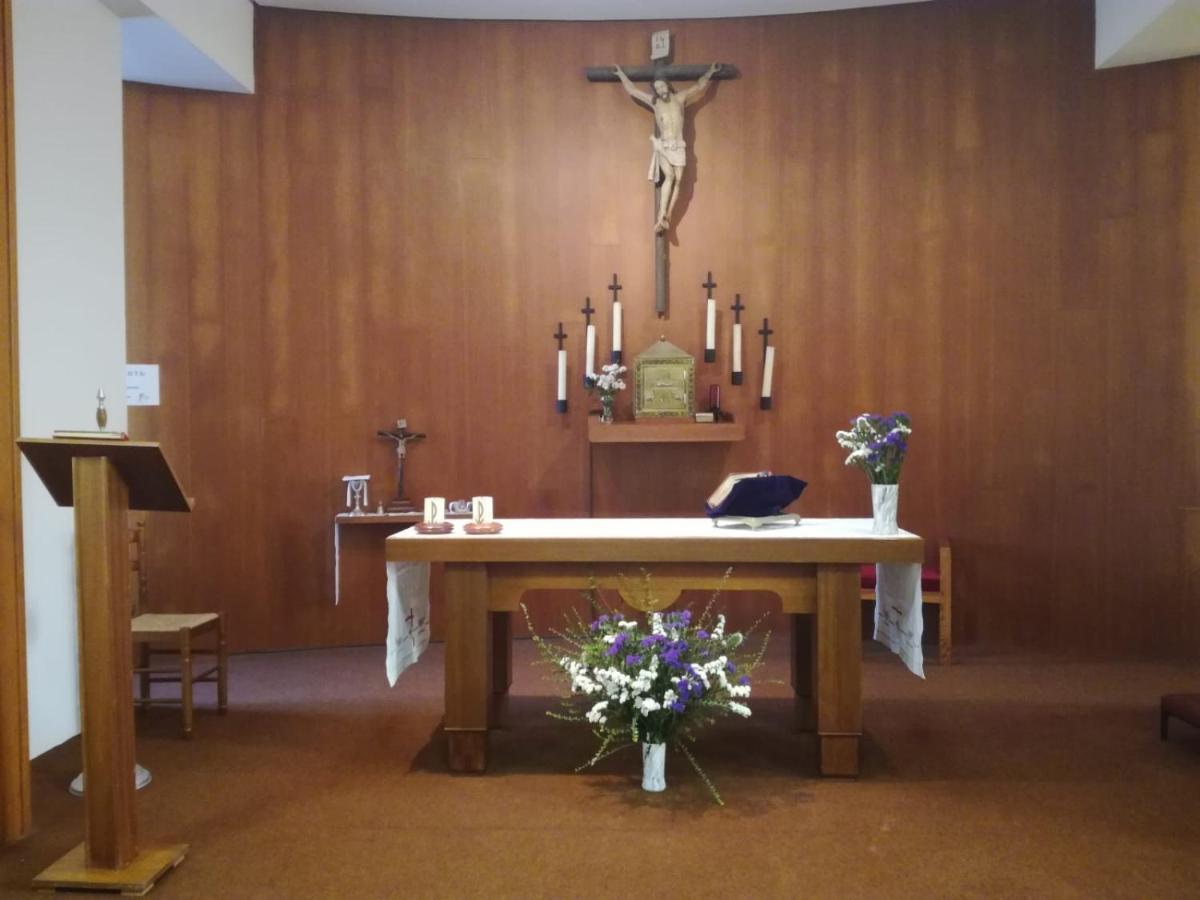Hostal San Cristobal - Pontedeume ภายนอก รูปภาพ