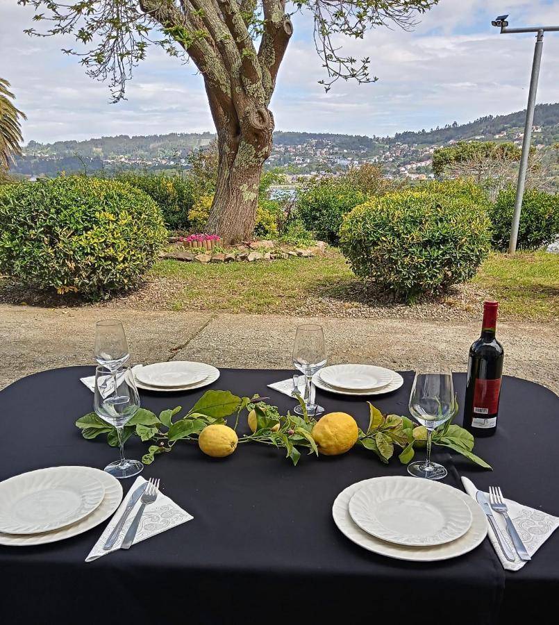 Hostal San Cristobal - Pontedeume ภายนอก รูปภาพ